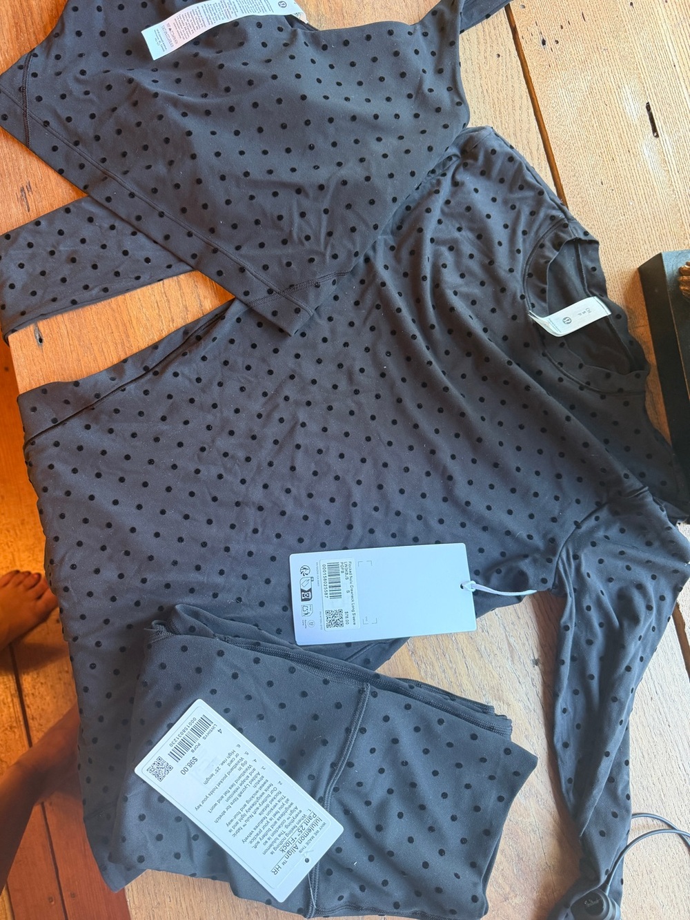 Lululemon Athletic Polka Dot Set - Picture 6 of 11
